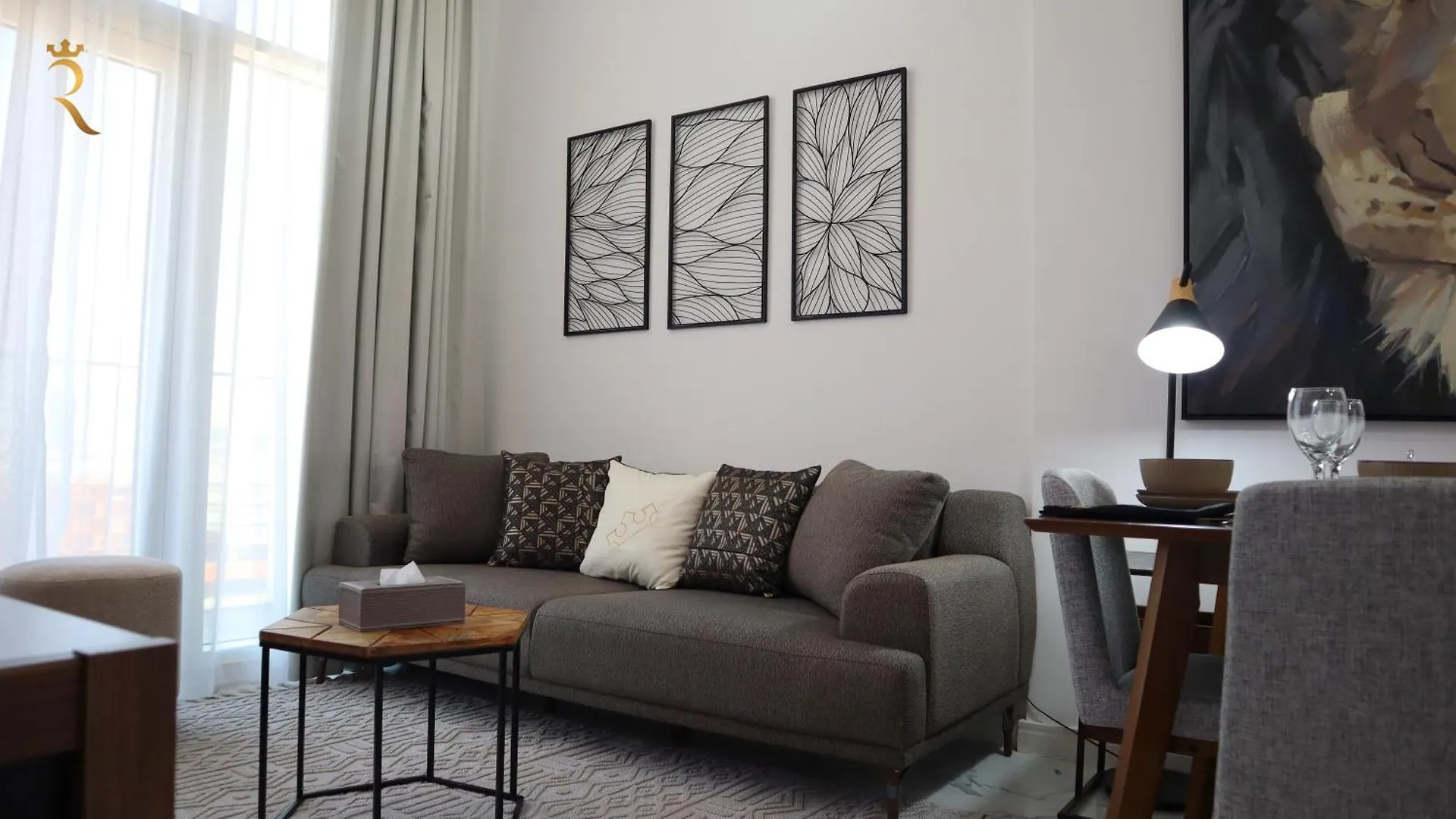 Floret Cozy 1Br Apartment In Peaceful Oasis  Abu Dhabi